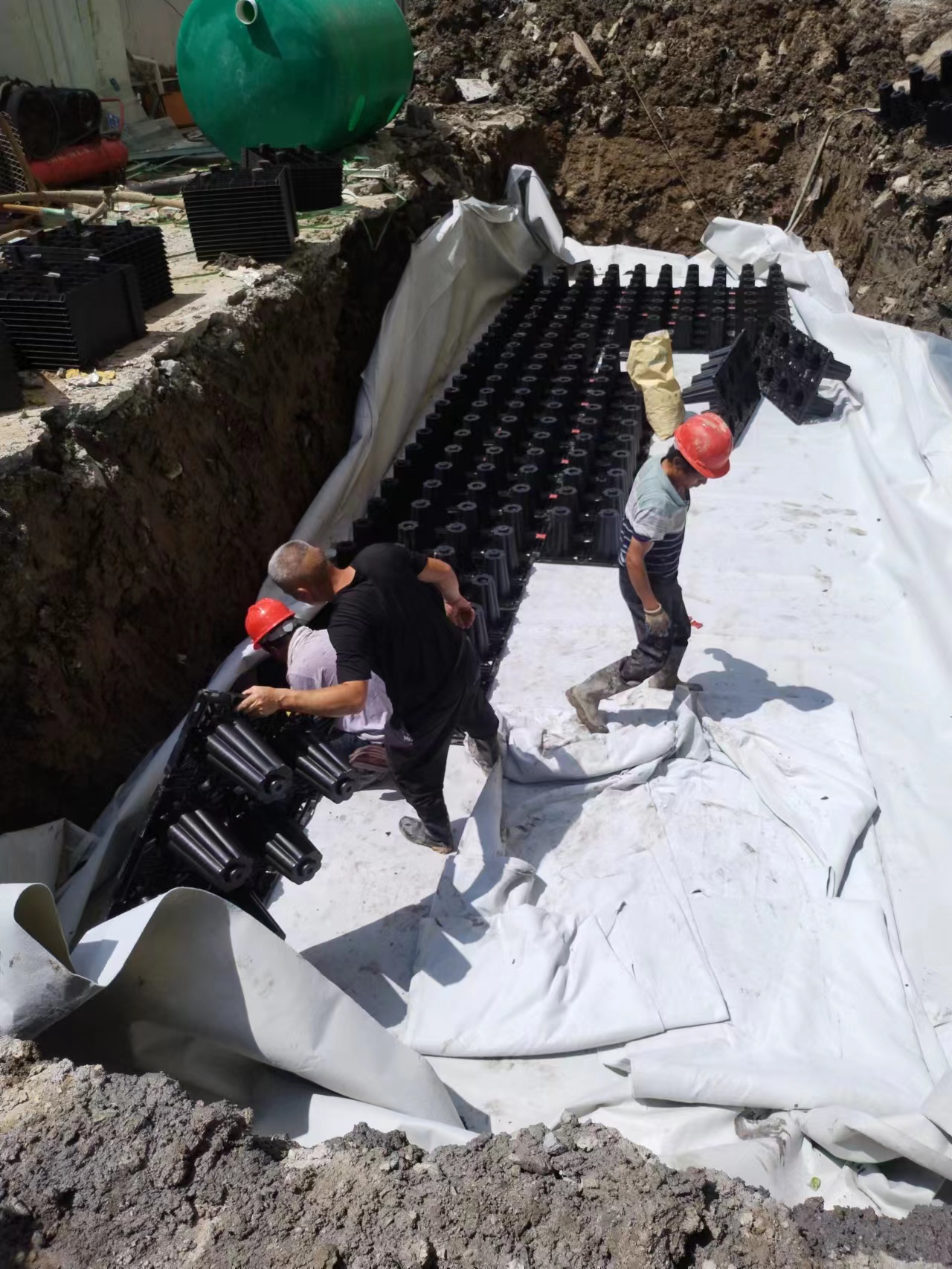 1691734957586179.jpg 2.jpg