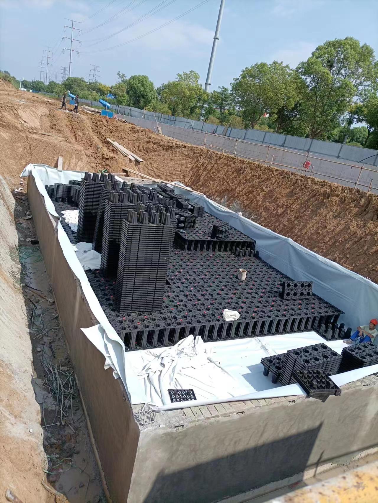 1695091888203215.jpg 2.jpg